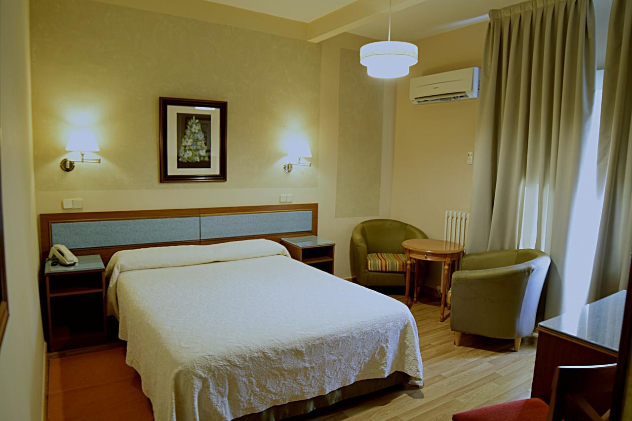 Hotel Mercedes Aranjuez Eksteriør billede