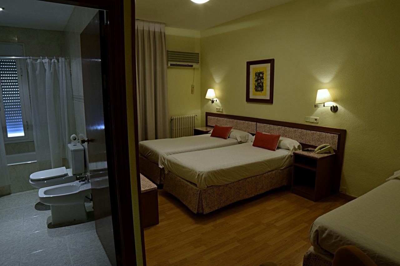 Hotel Mercedes Aranjuez Eksteriør billede